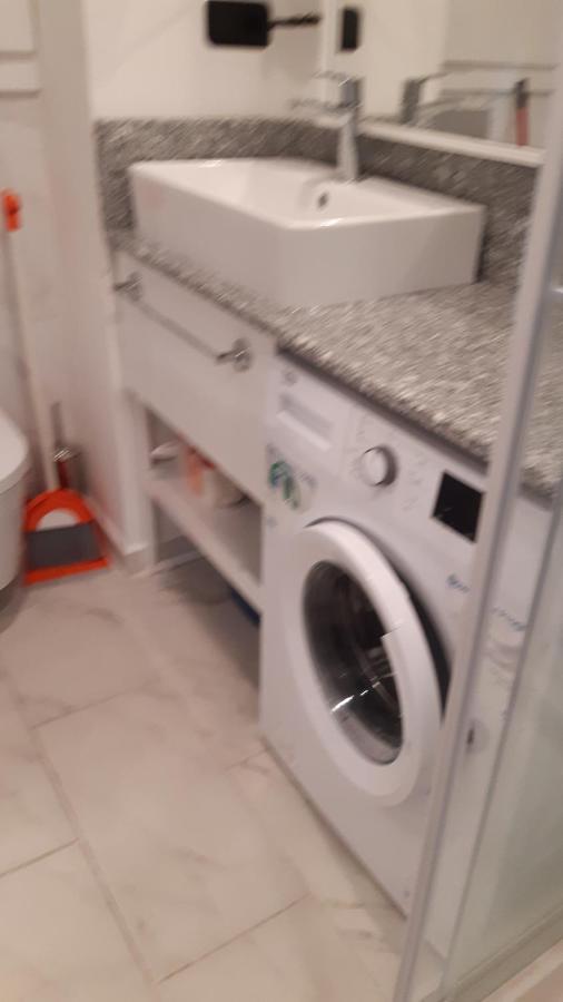 Apartment Twin Towers David 바투미 외부 사진