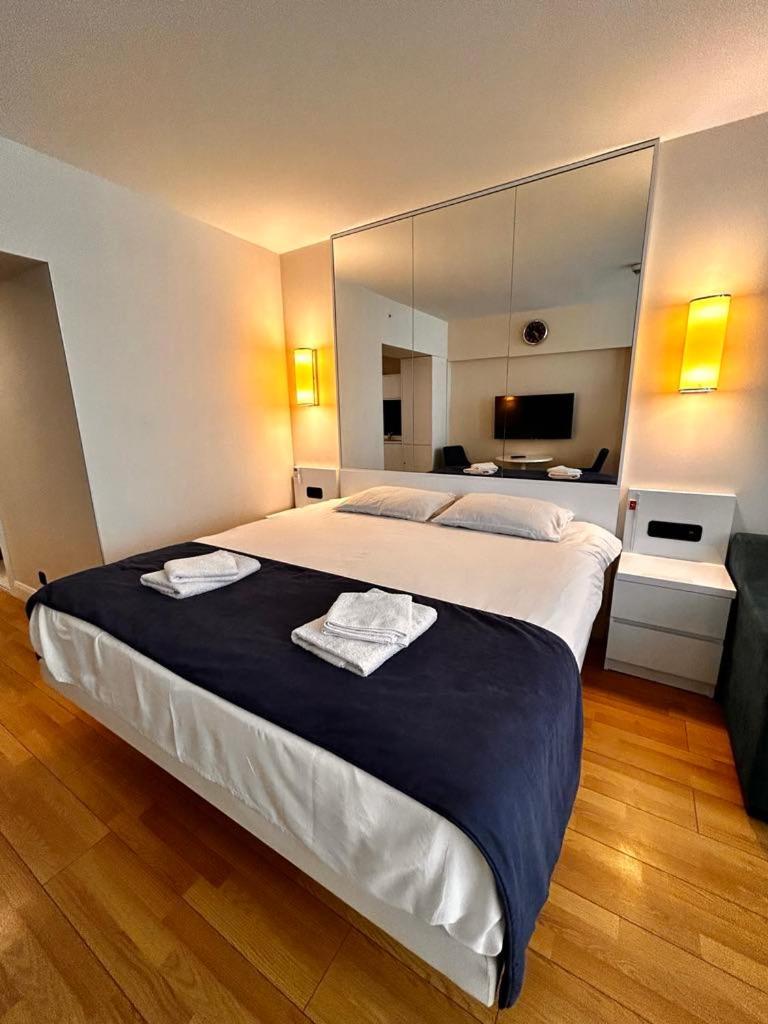 Apartment Twin Towers David 바투미 외부 사진