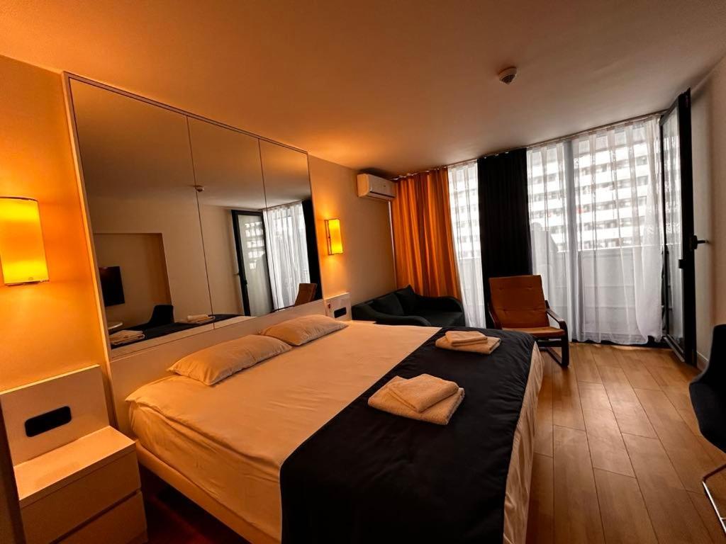 Apartment Twin Towers David 바투미 외부 사진