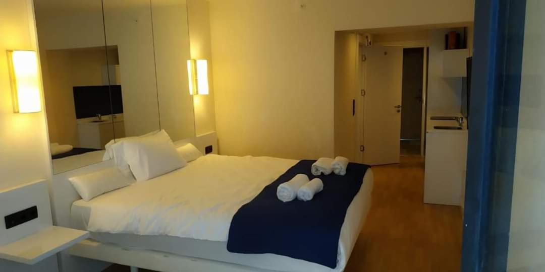 Apartment Twin Towers David 바투미 외부 사진