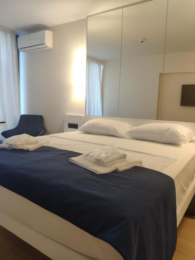 Apartment Twin Towers David 바투미 외부 사진