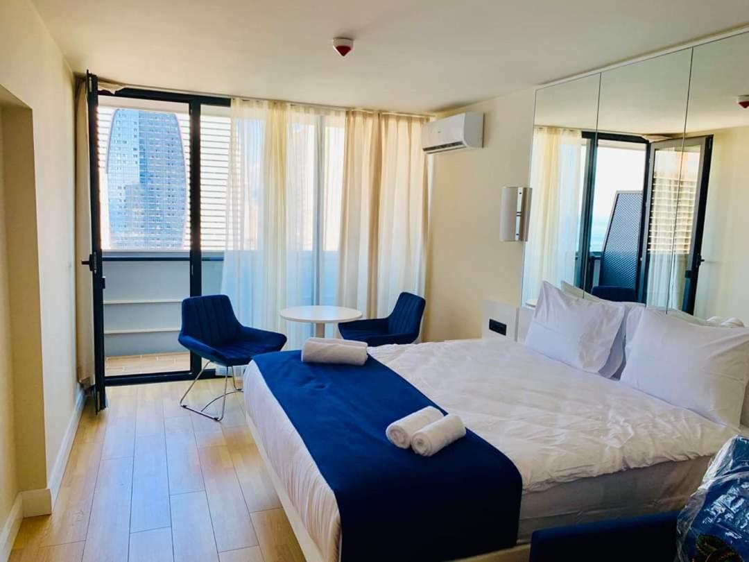 Apartment Twin Towers David 바투미 외부 사진